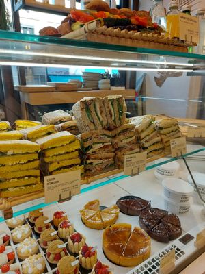  at Land & Monkeys - Beaumarchais in Paris