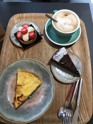   at Land & Monkeys - Beaumarchais in Paris