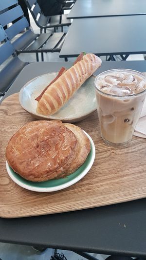  at Land & Monkeys - Beaumarchais in Paris