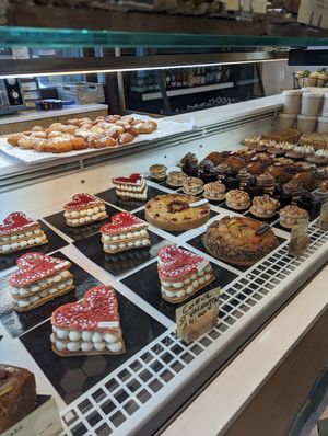 Selection of pastry at Land & Monkeys - Beaumarchais in Paris