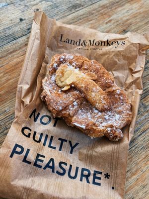   at Land & Monkeys - Beaumarchais in Paris