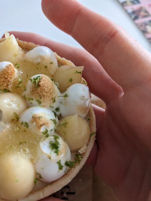 Lemon tarte at Land & Monkeys - Beaumarchais in Paris