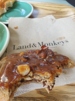 Monkey cookie at Land & Monkeys - Beaumarchais in Paris
