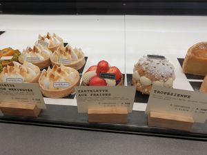 Cabinet at Land & Monkeys - Beaumarchais in Paris