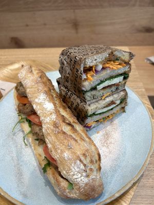 Sandwich fermier, sandwich umami   at Land & Monkeys - Beaumarchais in Paris