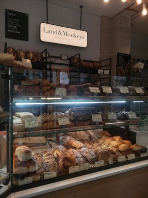  at Land & Monkeys - Beaumarchais in Paris