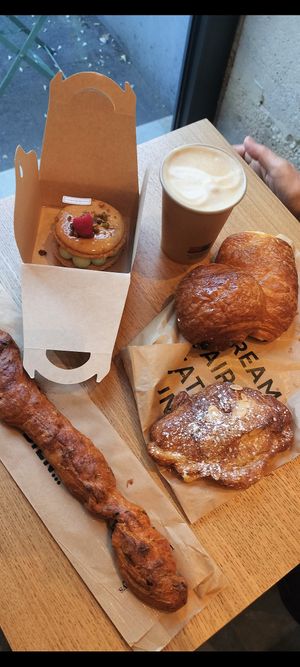 Where do I start at Land & Monkeys - Beaumarchais in Paris