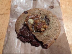  at Land & Monkeys - Beaumarchais in Paris