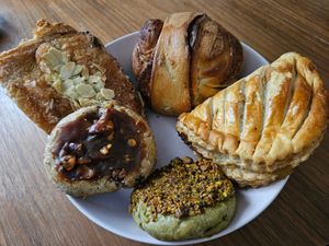  at Land & Monkeys - Beaumarchais in Paris