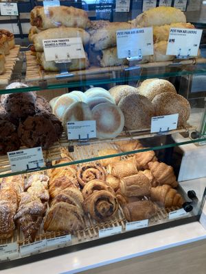  at Land & Monkeys - Beaumarchais in Paris