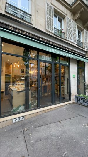   at Land & Monkeys - Beaumarchais in Paris