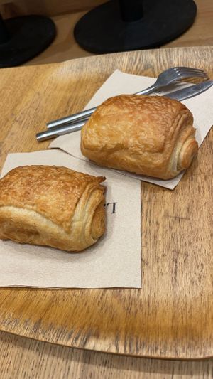   at Land & Monkeys - Beaumarchais in Paris