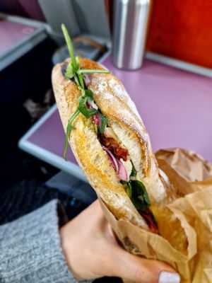  at Land & Monkeys - Beaumarchais in Paris