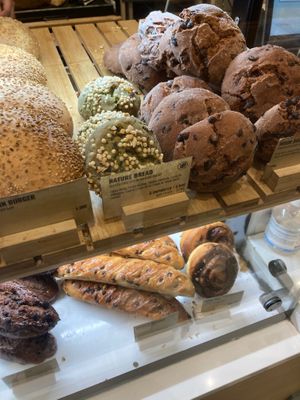  at Land & Monkeys - Beaumarchais in Paris