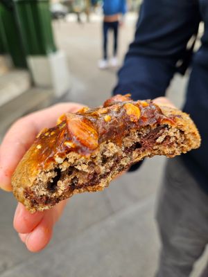  at Land & Monkeys - Beaumarchais in Paris