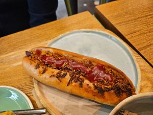  at Land & Monkeys - Beaumarchais in Paris