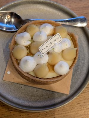 Tarte citron at Land & Monkeys - Beaumarchais in Paris