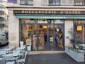  at Land & Monkeys - Beaumarchais in Paris