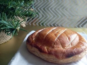 Galette des rois at Land & Monkeys - Beaumarchais in Paris