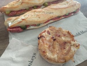 Sandwiches Lyonnais and Onion bread at Land & Monkeys - Beaumarchais in Paris