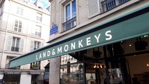Facade at Land & Monkeys - Beaumarchais in Paris