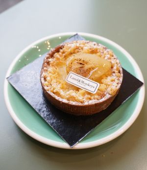 Tarte bourdaloue at Land & Monkeys - Beaumarchais in Paris