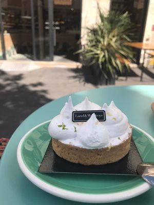 Citroen merengue at Land & Monkeys - Beaumarchais in Paris