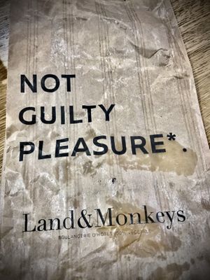 plaisir non coupable at Land & Monkeys - Beaumarchais in Paris