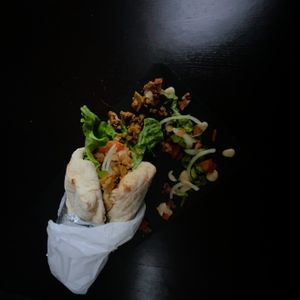 Shawarma di Seitan at Al Sanpietrino Trattoria in Lisbon