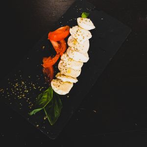 Caprese with Vegan Cashew Mozzarella at Al Sanpietrino Trattoria in Lisbon