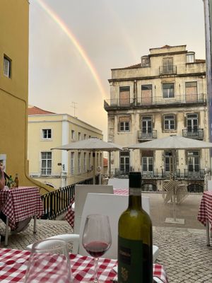 Location in an alleyway a block away from the water at Al Sanpietrino Trattoria in Lisbon