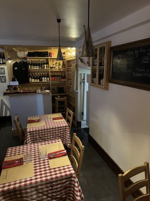 Inside   at Al Sanpietrino Trattoria in Lisbon