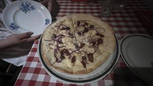 Pizza  at Al Sanpietrino Trattoria in Lisbon