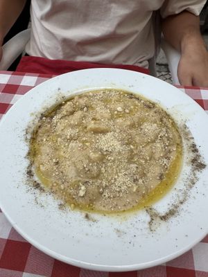   at Al Sanpietrino Trattoria in Lisbon