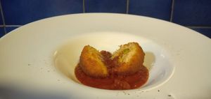 Vegan Arancino made with Soja Ragu and vegan Bechamella at Al Sanpietrino Trattoria in Lisbon