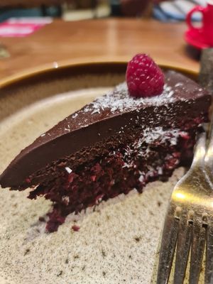 Raw Beetroot Chocolate Cake ~ 28/1/22 at Genius Central in Central Singapore