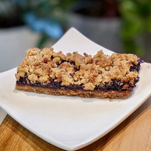 Vegan Blackberry & Strawberry Crumble at Genius Central in Central Singapore