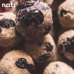 Bocados de Arándanos  at Nats Pasteleria  in Bogota