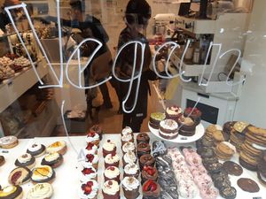 Some vegan choices at Chök in Madrid