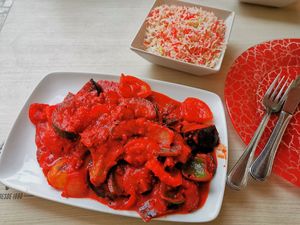 Tikka masala with vegetables at Taj Palace in Malaga