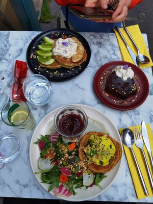 Two pancake "mains" and chocolate cake at Urban Greener in Paris