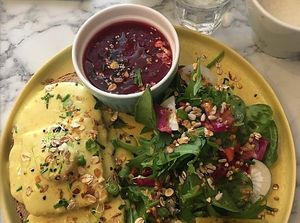 Vegan brunch at Urban Greener in Paris