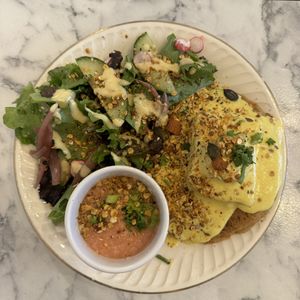 Tofu surprise Benedict   at Urban Greener in Paris