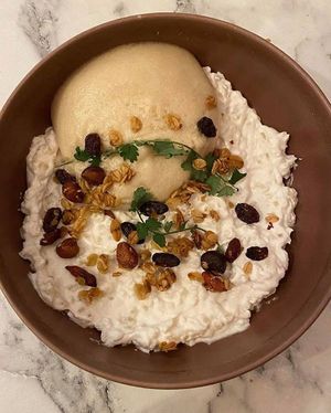 Nuage de riz au lait d'amande et espuma de caramel. at Urban Greener in Paris