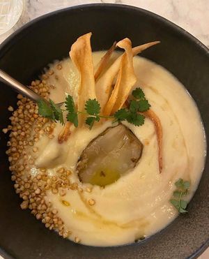 Velouté de panais, sarrasin soufflé, topinambours confites. at Urban Greener in Paris