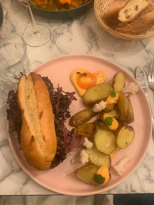 Le burger revisité !  at Urban Greener in Paris