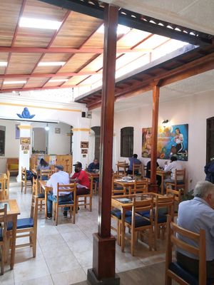 The restaurant at Restaurante Vegetariano Inti Raymi in Ibarra