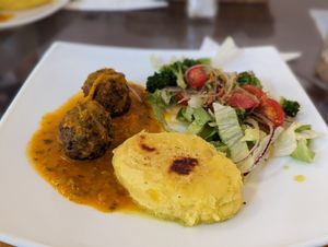 Vegan main dish at Restaurante Vegetariano Inti Raymi in Ibarra