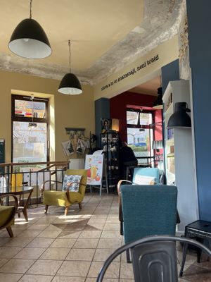   at Coffee & Books in Decin