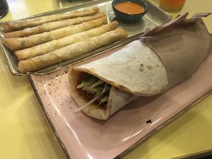 Turkish pizza filled with jackfruit + Börek at Nøne Meat in Luebeck